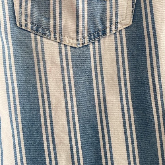 American Eagle Striped Mom Jeans - Picture 4 of 6